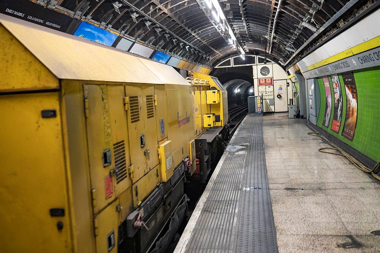 The Secret to the Loudest Snare in UK Punk