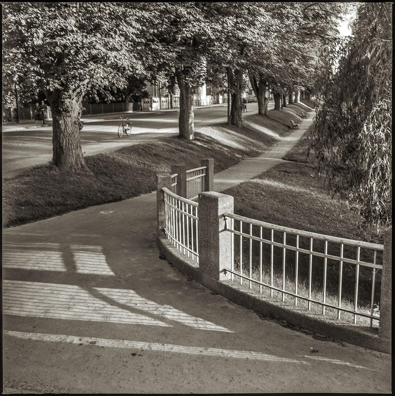 When Entombed Played a Kid's Party with Buzzsaw Guitars