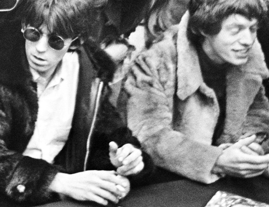 Rolling Stones at Schiphol 1966 - Jagger & Richards