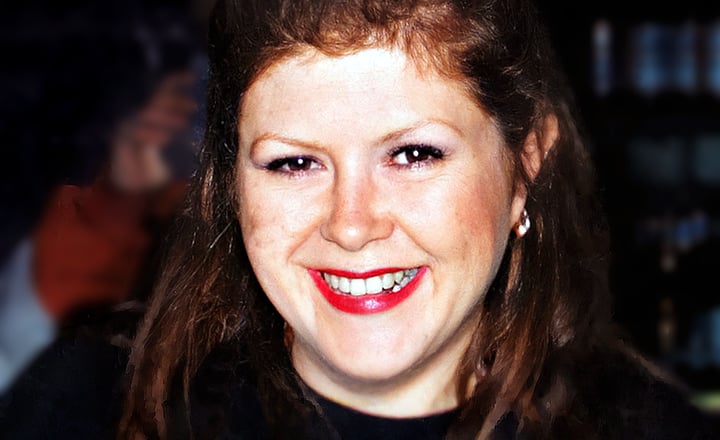 Kirsty MacColl, whose 1992 alternate vocal Radio 1 used for its 2020 edit of the song.