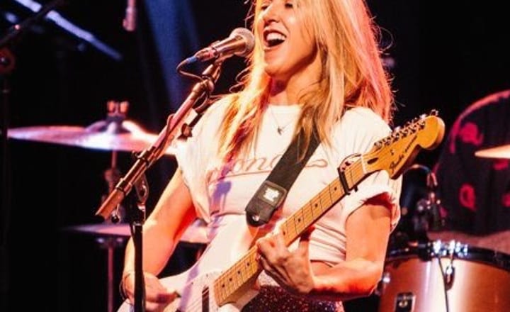 Liz Phair performing live