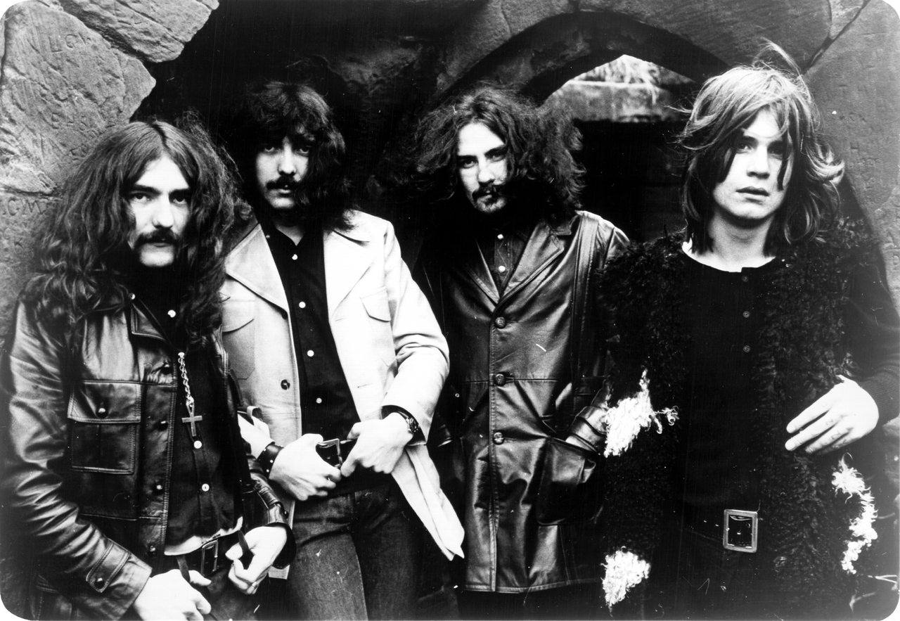 Black Sabbath (1970).png