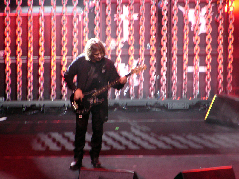 Geezer Butler (3538741175).jpg