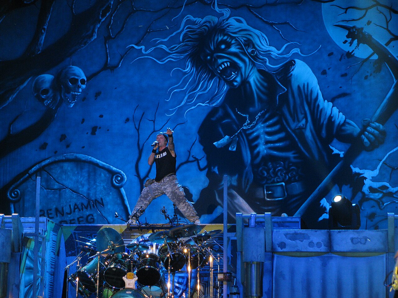Iron Maiden 2010.jpg