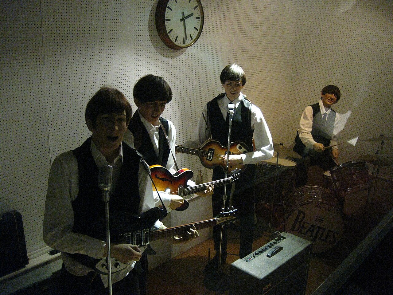 The Beatles Decca Audition (replica) - The Beatles Story (2010-02-27 06.36.14 by dejaandyroo).jpg