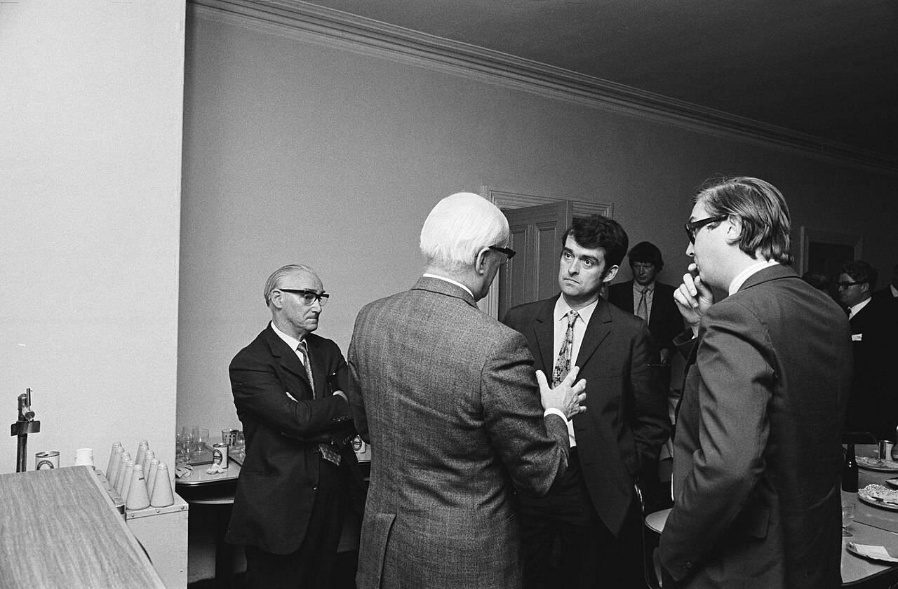 BBC television studios Bangor (1539756).jpg