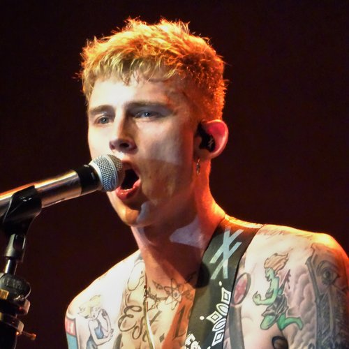 EMINEM vs MACHINE GUN KELLY cover image