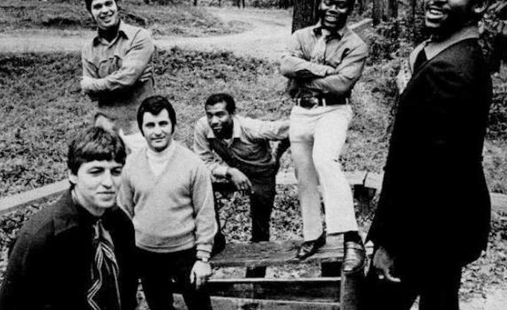 THE WINSTONS / 1969 supporting image