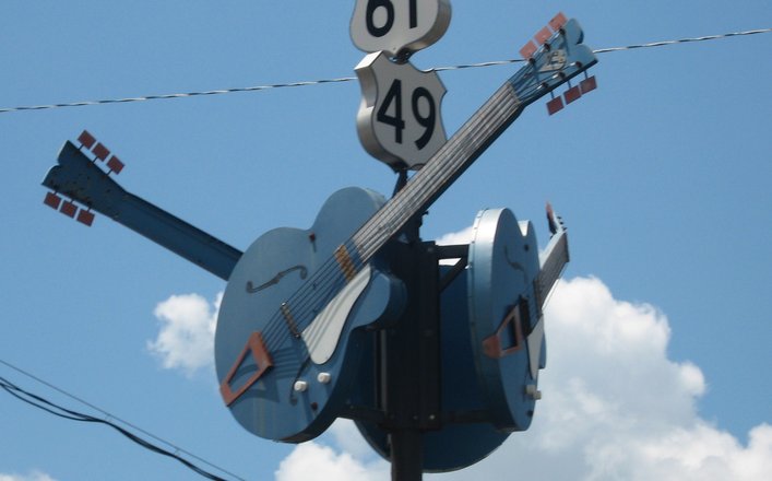 ROBERT JOHNSON / GREENWOOD MS 1938 Robert Johnson Was Poisoned at the Three Forks Juke Joint - supporting image