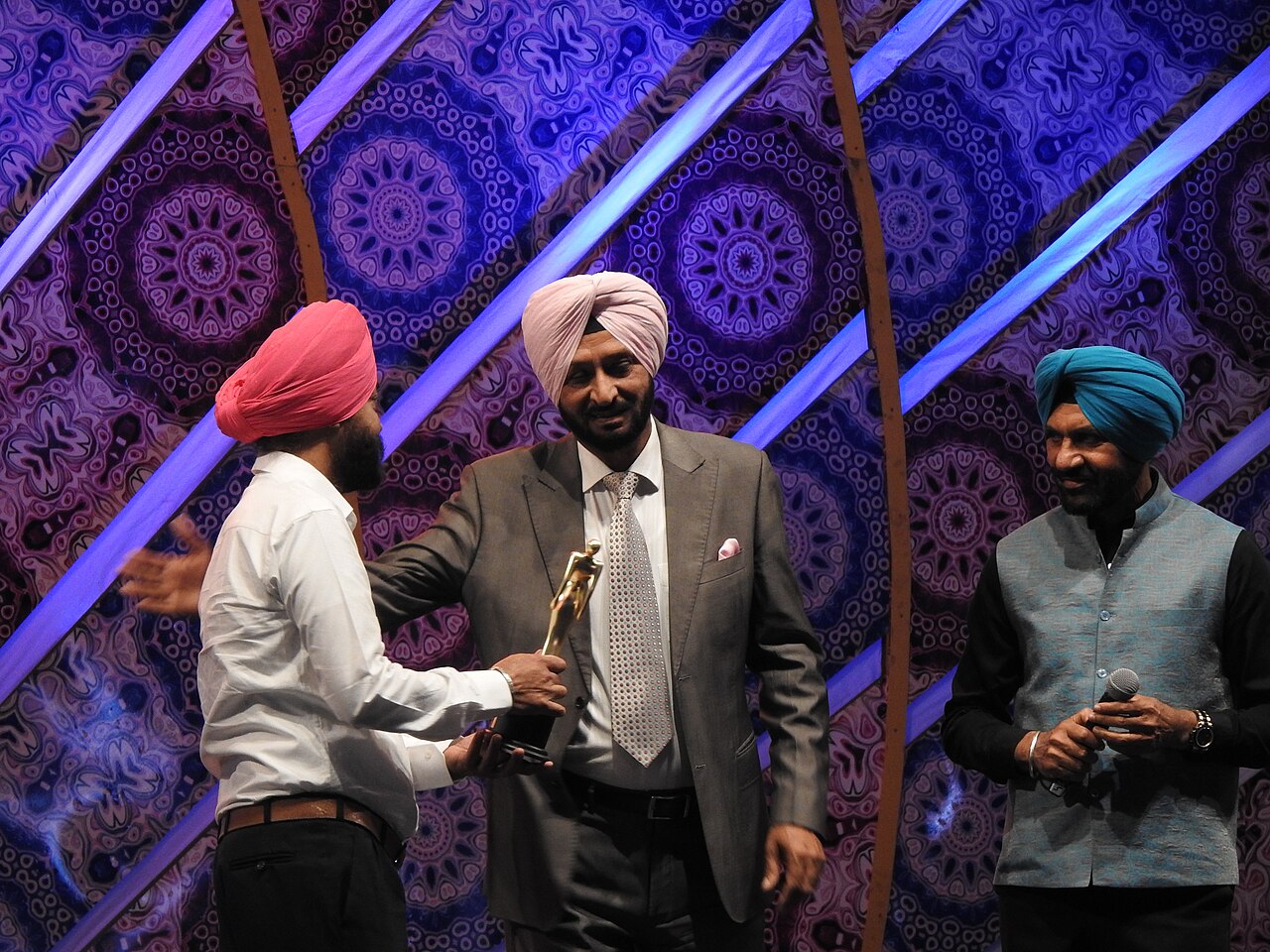 Best Music award 2018 (non film) to Maa Boli song 01.jpg