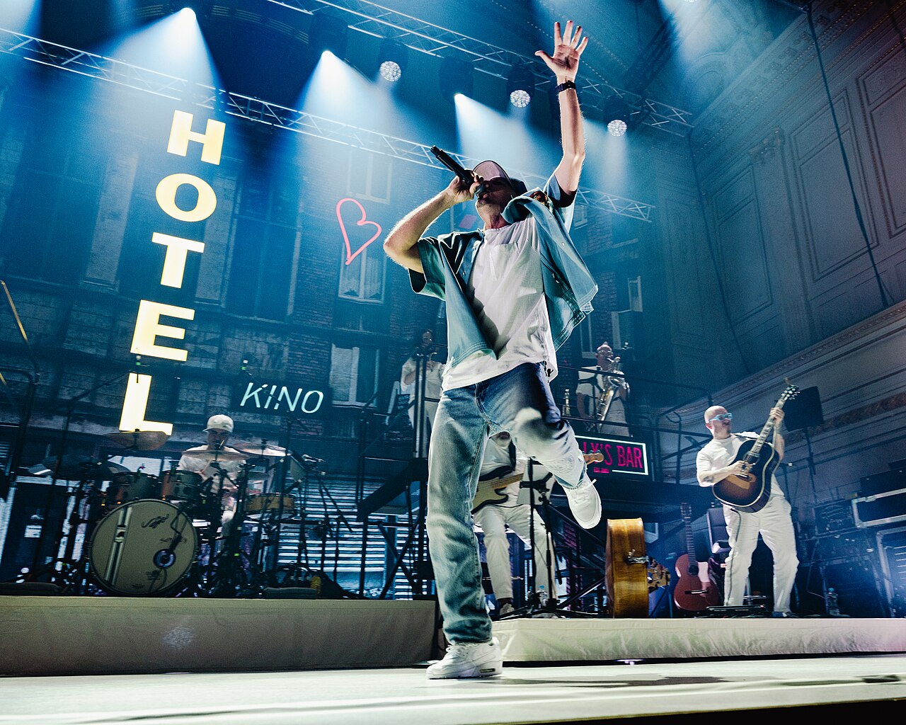 Stress performing for MTV Unplugged